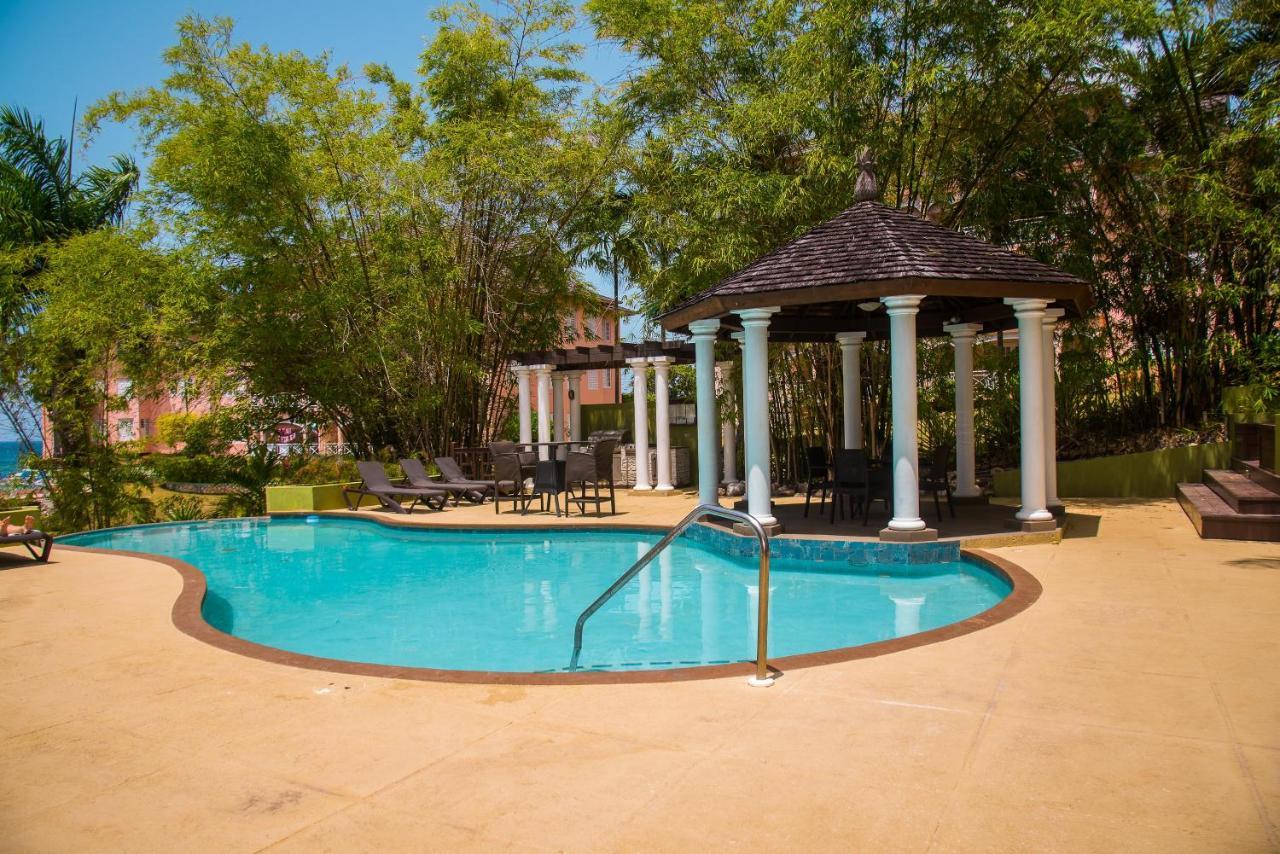 Апартаменты Maribella@Crystal Cove Ocho Rios Stanmore Grove Экстерьер фото