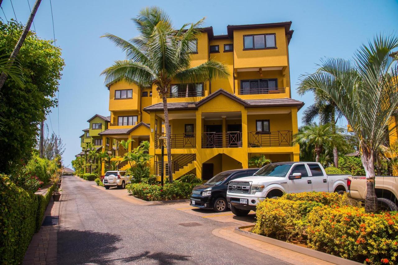 Апартаменты Maribella@Crystal Cove Ocho Rios Stanmore Grove Экстерьер фото