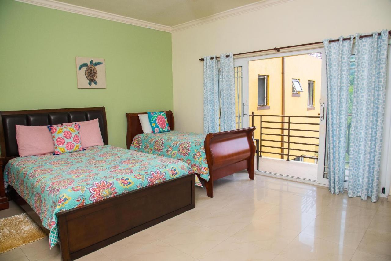 Апартаменты Maribella@Crystal Cove Ocho Rios Stanmore Grove Экстерьер фото
